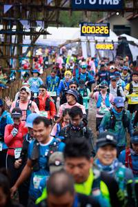 BIB: 000226, 803, 106
                            <button type="button" onclick="openModal(13426870)" class="btn btn-primary btn-sm float-right btn-popup" data-toggle="modal" data-target=".modal-high-quality">
                        <i class="fas fa-shopping-cart"></i> Add to Cart
                    </button>
                                            <button type="button" onclick="isThisMe(13426870, true)" class="btn btn-success btn-sm float-right btn-popup btn-isme hidden" data-toggle="tooltip" data-placement="bottom" title="นี่คือรูปของคุณใช่ไหม คลิกที่นี่เพื่อเอาเข้าอัลบั้ม">
                        <i class="fas fa-plus"></i> Add to album
                    </button>
                    <button type="button" onclick="isThisMe(13426870, false)" class="btn btn-warning btn-sm float-right btn-popup btn-isnotme hidden">
                        <i class="fas fa-ban"></i> Remove from album
                    </button>